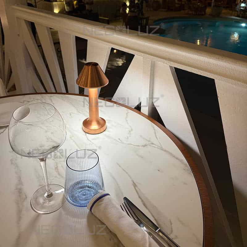 - NegoLuz New Zealand Table Lamps Restaurant